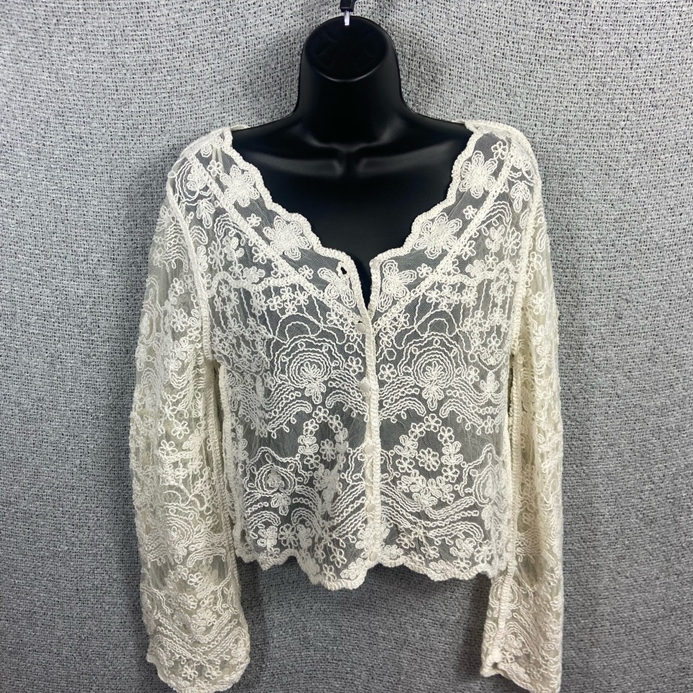 Cupcakes and Cashmere Elegant Cream Lace‎ Cardigan Sweater Women’s M Fairy Goth